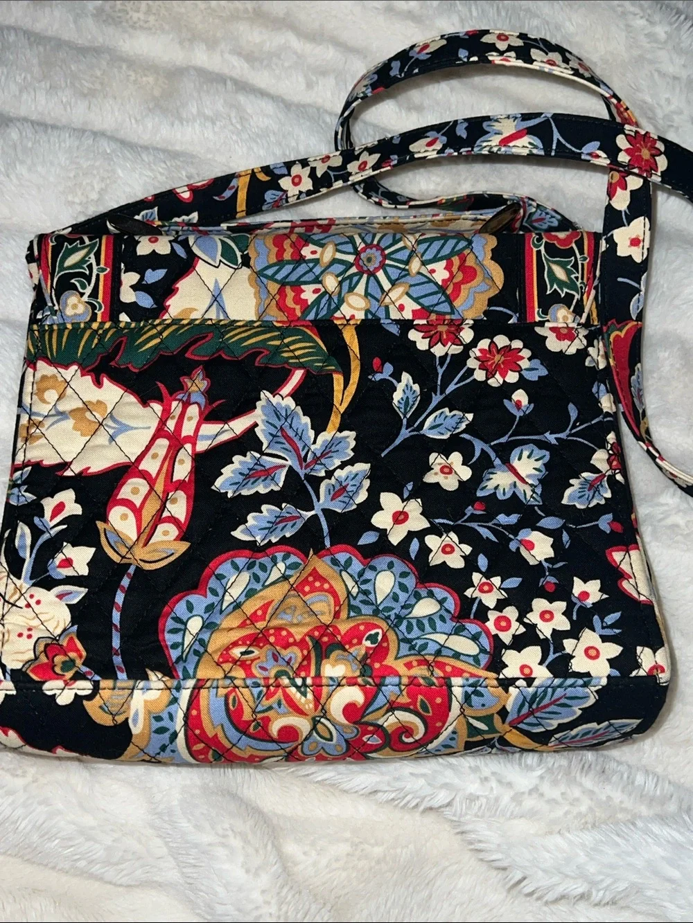Vera Bradley Black Floral Paisley Quilted Crossbody